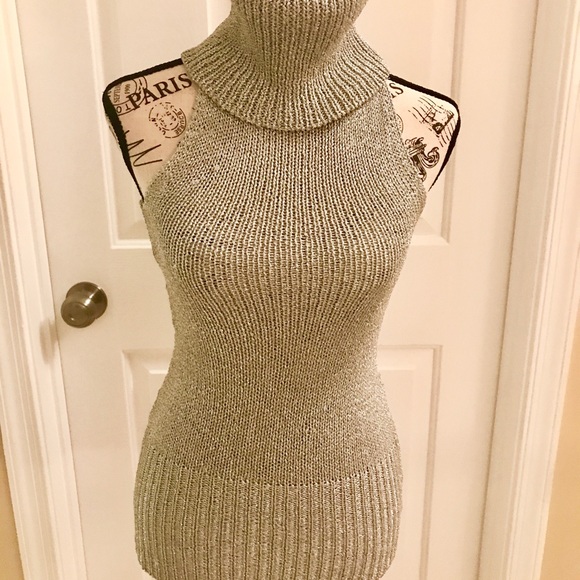 bebe Tops - Bebe✨Vintage Sleeveless Silver Oversized Neck Top
